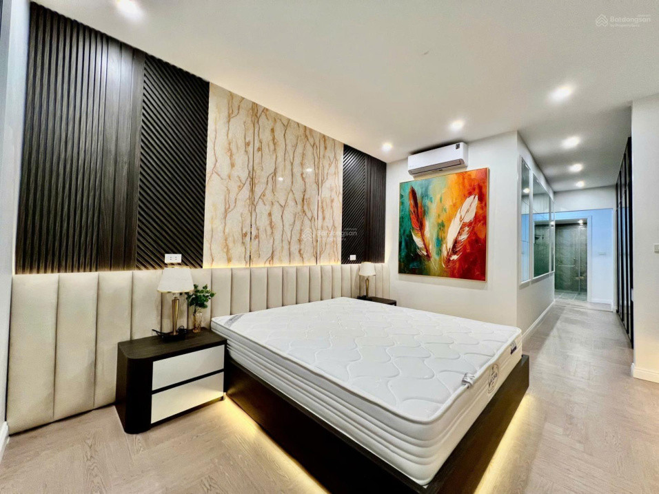 Cần bán Căn 3 ngủ 2WC 122m2 chung cư TSQ NT full nội thất giá 8.9 tỷ