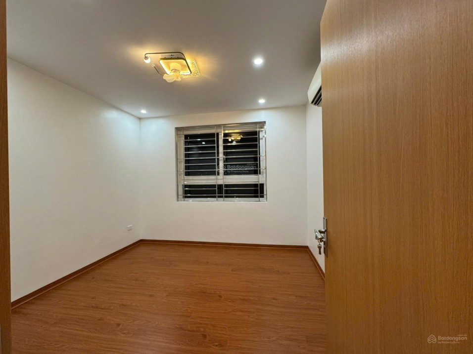Bán căn 3PN2WC - 17T vinaconex 3 nội thất full 79m2 giá 6.9 tỷ (chuẩn giá)