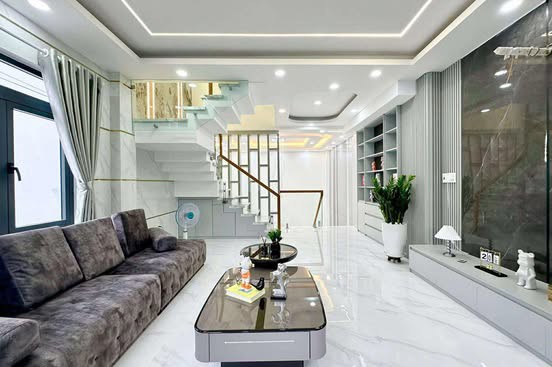 Siêu Phẩm Lô Góc 0 Lộ Giới –Kế Khu Tên Lửa 5Tầng –Ngang 4.5M – Hơn 8Tỷ
