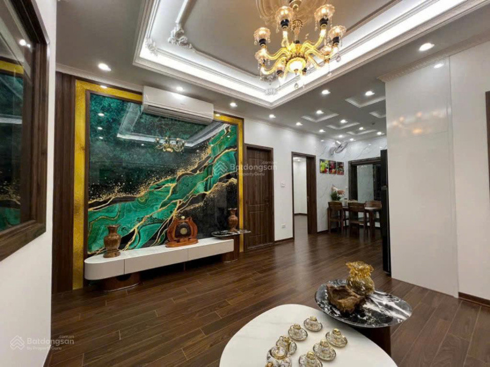 Cần bán 3 NGủ CT3 Vimeco Nguyễn Chánh full NT 100m2, BC đông nam giá 9.4 tỷ