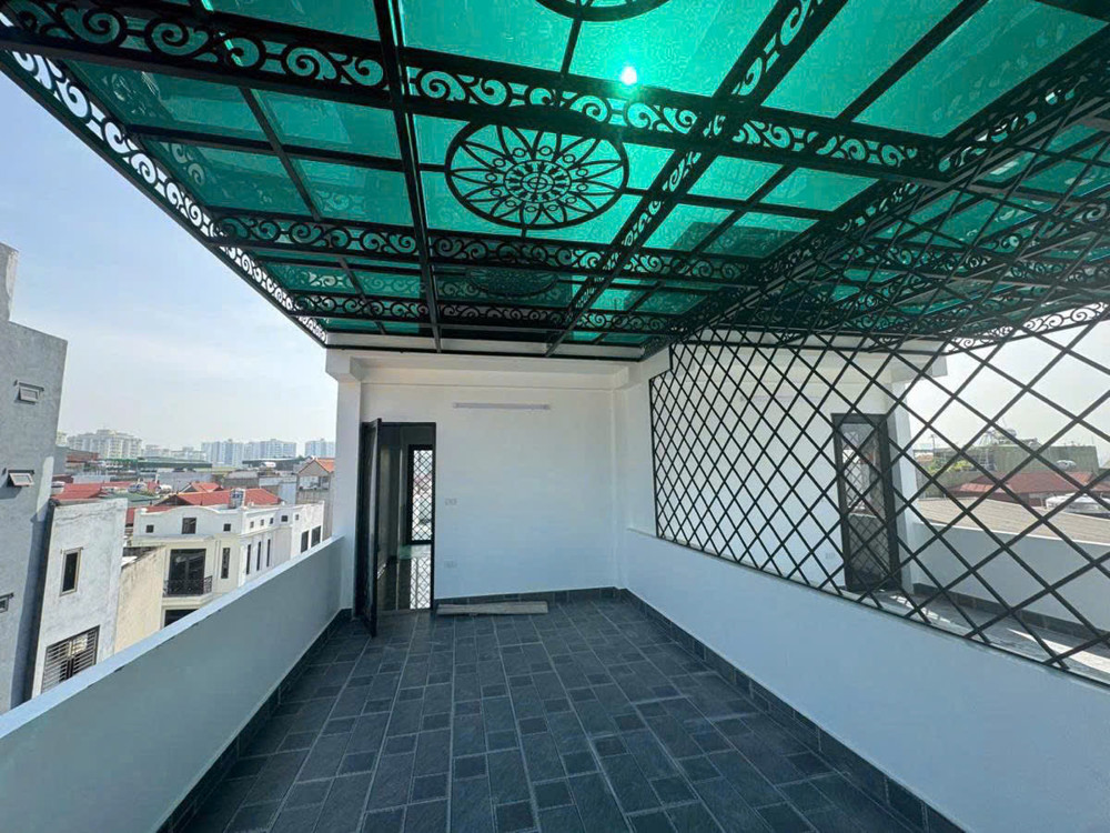 Bán nhà Chu Huy Mân 70m 5 tầng ô tô thông kinh doanh hơn 14 tỷ
