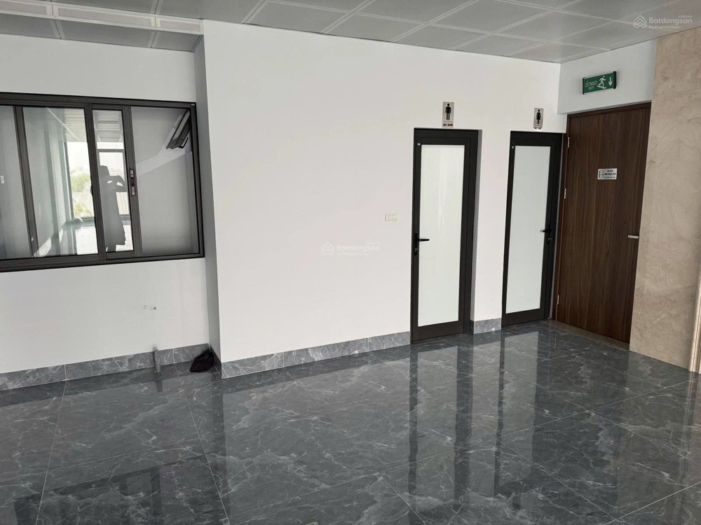 Chính chủ cho thuê tòa nhà làm căn phòng 4 tầng-15tr/sàn/130m2-Tứ Hiệp, Thanh Trì, Hn