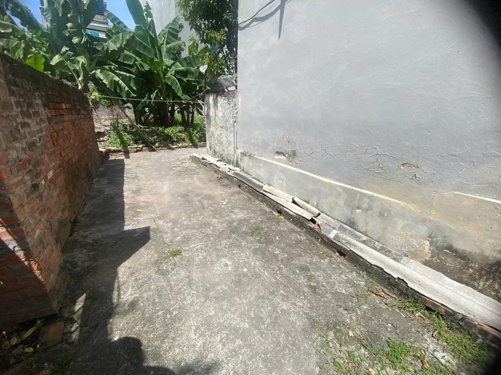 SIÊU HIẾM ĐÂT ĐẦU TƯ PHỐ  Nguyễn Văn Linh 96 m2 mặt tiền 8.35 X 9.5 Tỷ Long Biên Hà Nội
