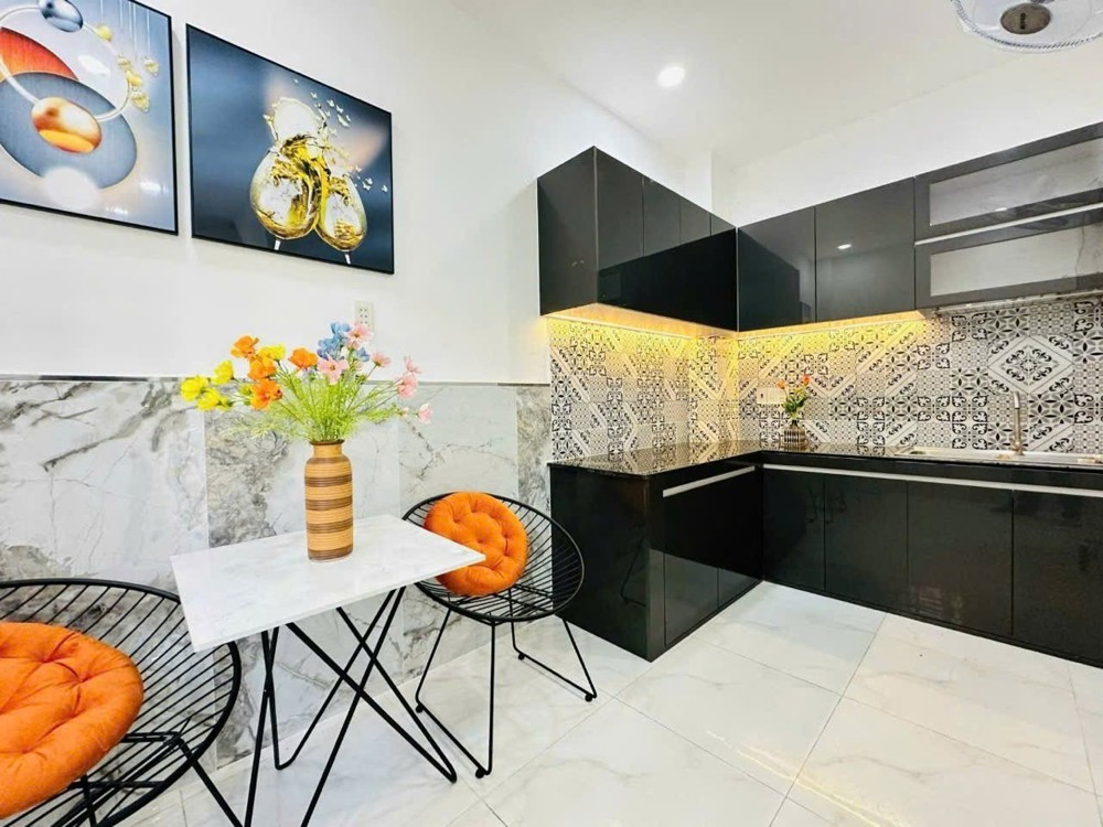 BÁN NHÀ PHẠM VĂN CHIÊU, P8, GÒ VẤP – 65M2 NỞ HẬU – TẶNG FULL NỘI THẤT – 5.X TỶ