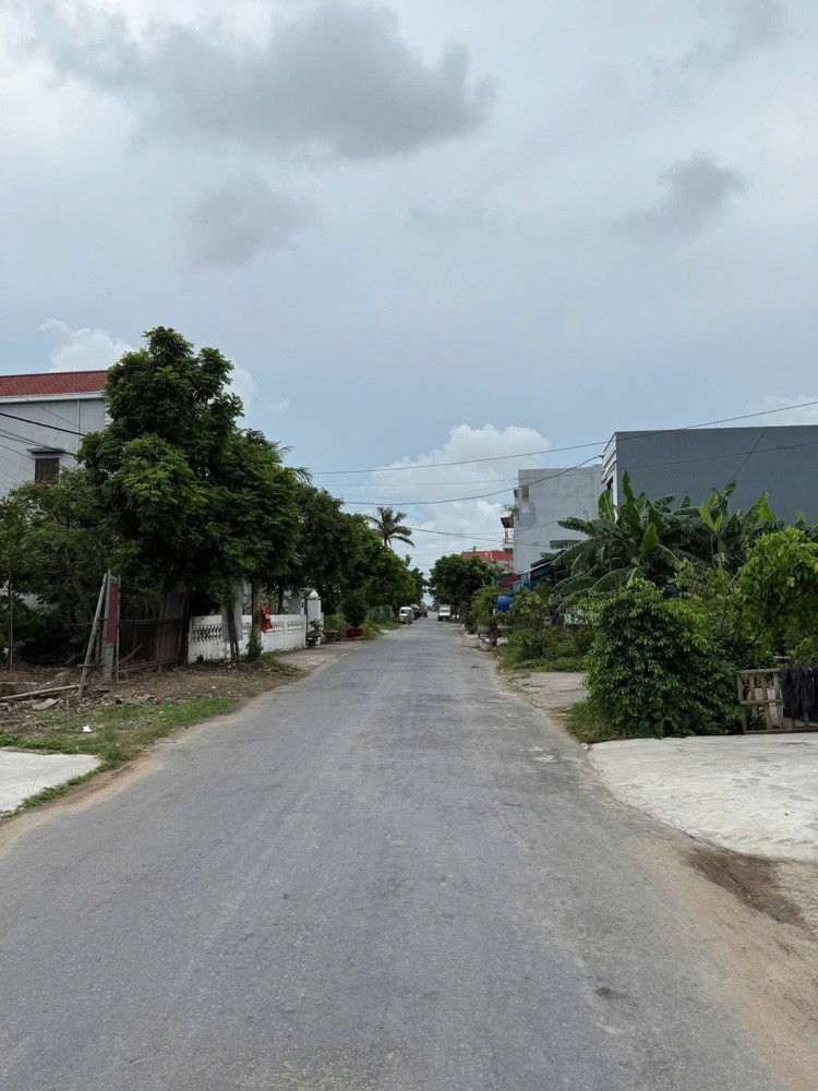 Đất 95m² mặt đường Vũ Thị Ngọc Toàn – Tân Thành, ô tô tránh, lô hiếm giá chỉ 2.4x tỷ  ZALO 0567 222