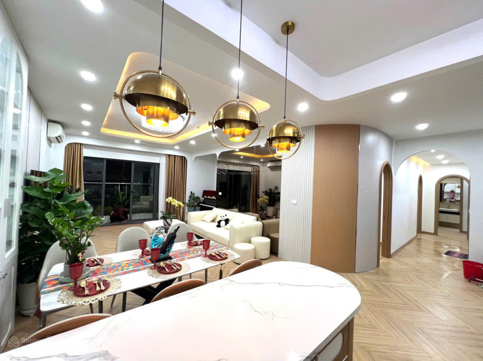 Hiếm! Căn 111m² thông thủy - 3 ngủ HPC Landmark K35, BC Đông Nam giá 8.1 tỷ