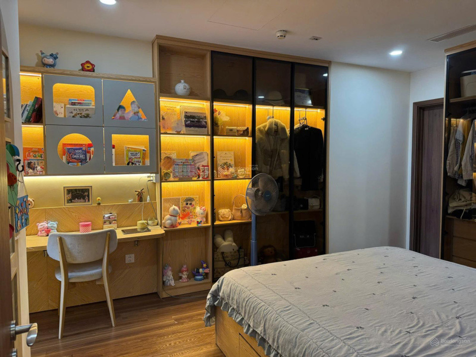 Hiếm! Em bán 3PN - 96m2 Golden Park tầng trung full đồ giá 11 tỷ có thương lượng