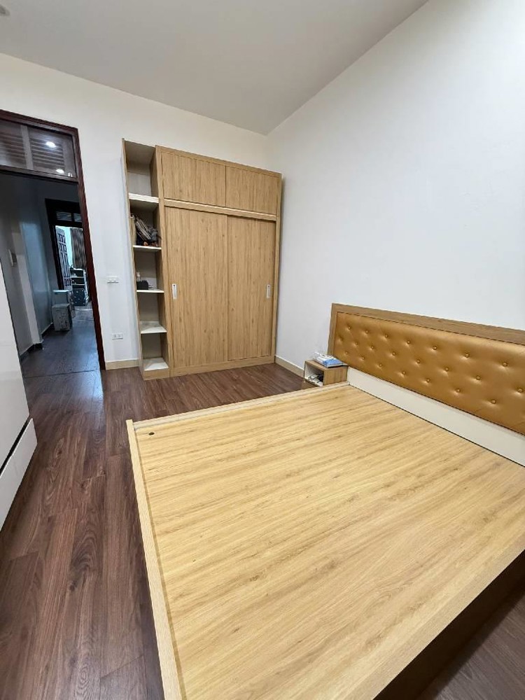 Bán nhà mặt phố Cầu Noi, 38m2, 5 tầng mới đẹp, ô tô tránh, giá 7,9 tỷ