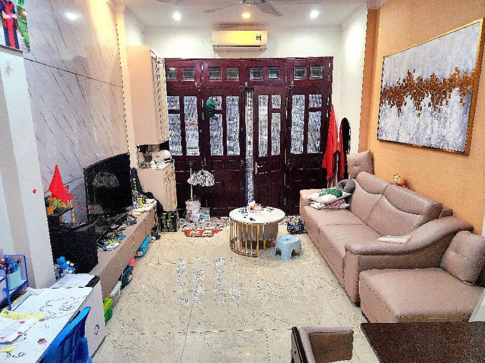Bán nhà 5 tầng Nguyễn Phong Sắc- Cầu Giấy Ô TÔ đỗ cổng dân xây, nội thất đẹp ở luôn