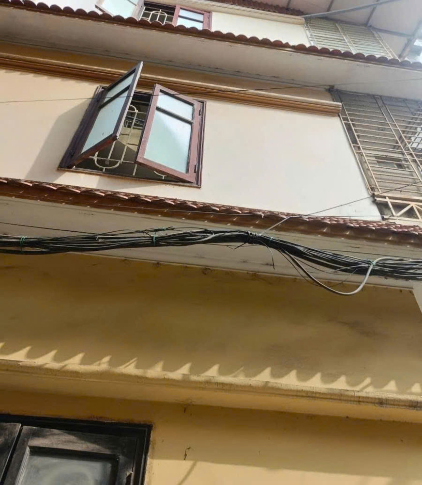 BÁN ĐẤT TẶNG NHÀ PHỐ HOA BẰNG, NGÕ THÔNG, TIỆN ÍCH NGẬP TRÀN - 68M2, 13.5 TỶ