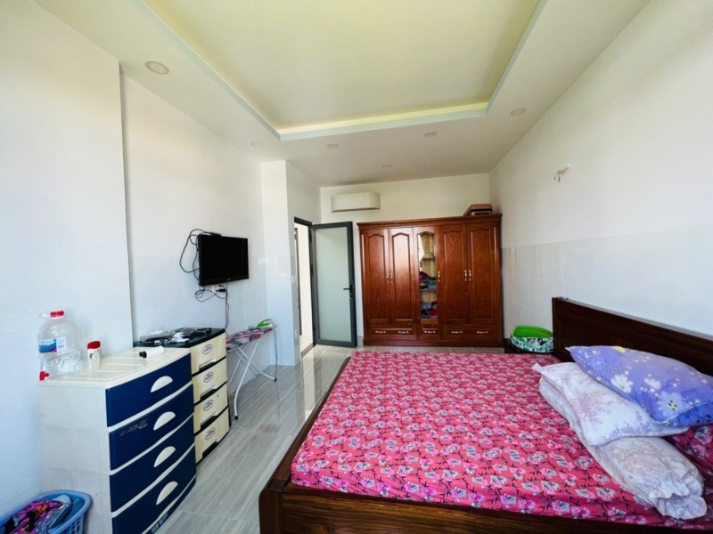Bán nhà 4 tầng, 3PN đường Lê Đình Quản, Cát Lái, Q.2. TP HCM. DT 96m2, SH, giá 9.15 tỷ