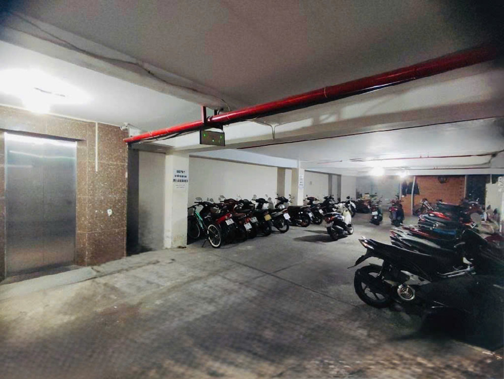 TOÀ NHÀ ĐẸP TÂN BÌNH – LÝ THƯỜNG KIỆT – 6 TẦNG – 220M2 – NGANG 8M – THU NHẬP 1.9 TỶ/NĂM