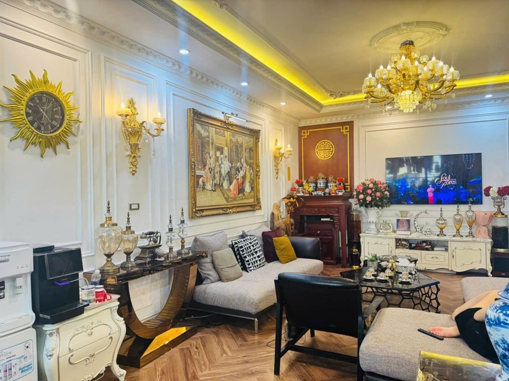 💥💥Căn hộ CT2 VIMECO mặt phố Nguyễn Chánh 130m2, 3PN Căn góc Nội thất hiện đại, 15 tỷ
