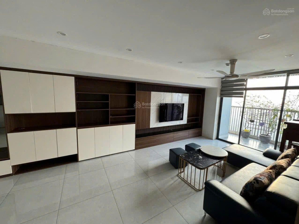 (Chuẩn giá) căn 3PN2WC 127m2 thông thủy - New Skyline BC Đông Nam, 9.35 tỷ