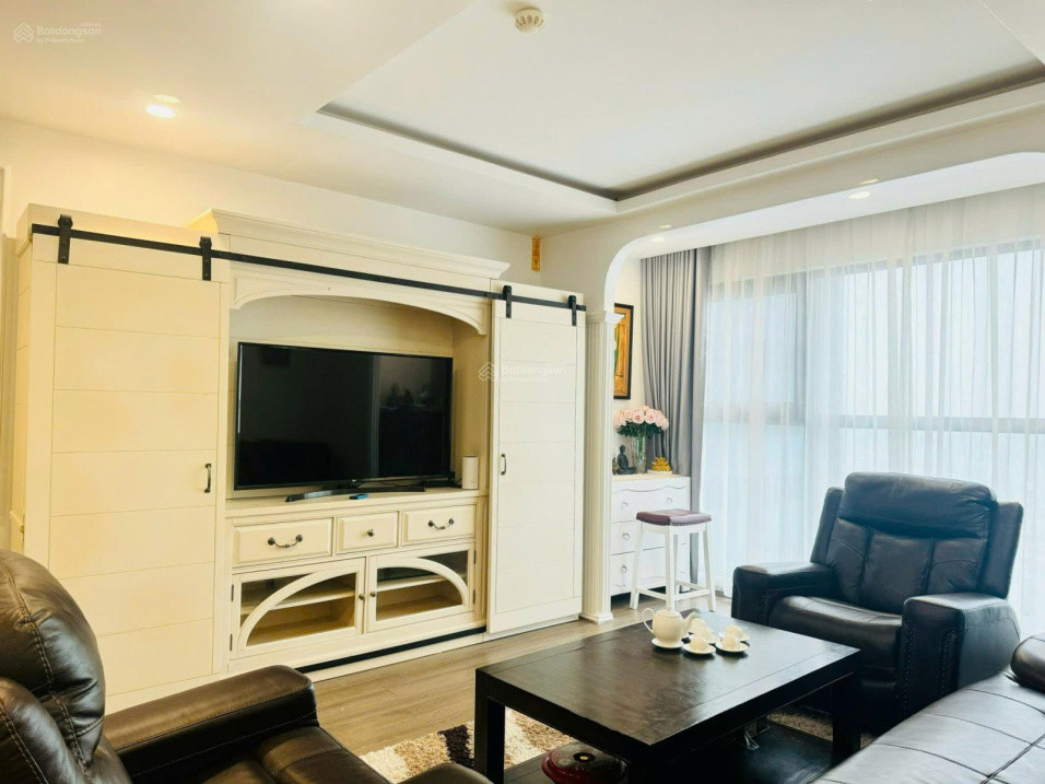 Cần bán 3PN diện tích 121m² - FLC 265 Cầu Giấy NT full hướng mát giá 14 tỷ