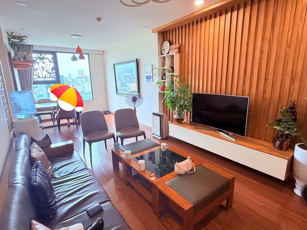 Hiếm-Bán nhà KĐT Định Công-Phân lô-Gần Hồ, Trường, Chợ-Kinh doanh- Dân xây-51m*5 tầng. Giá 19 tỷ