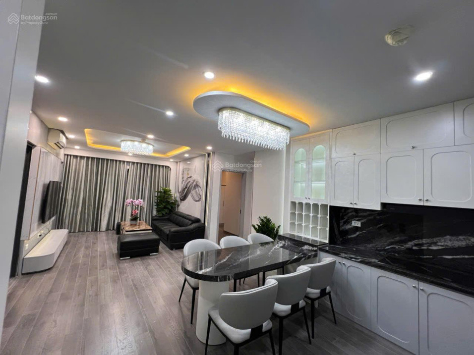 Gia đình bán căn 3PN2WC - HPC Landmark 107m2 Full đồ đẹp giá 7.86 tỷ có TL