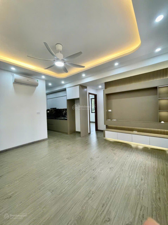 (chuẩn giá) Căn 3PN - 75m2 tòa B6 Nam Trung Yên full NT giá 6 tỷ có TL