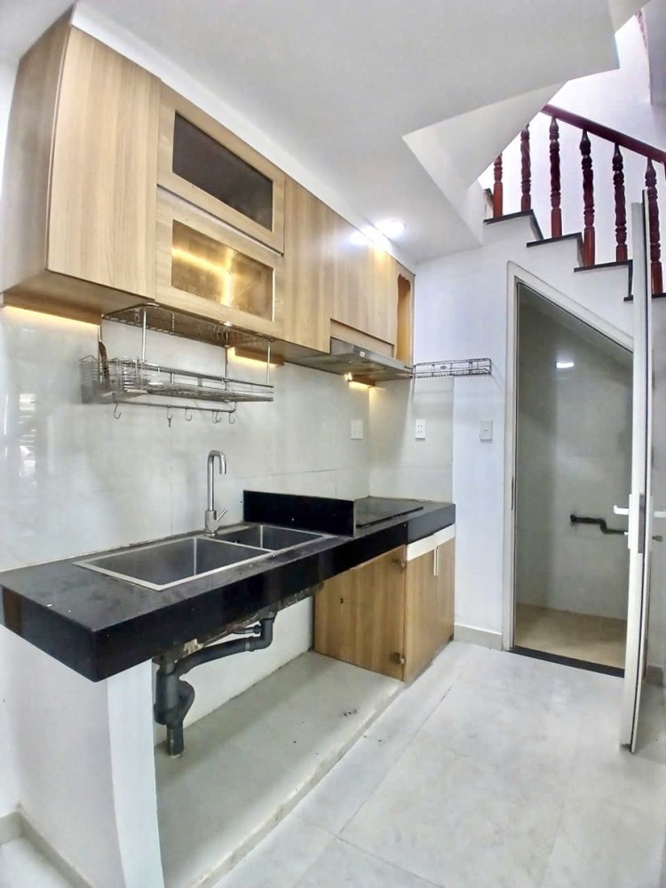 Bán nhà Thủ Đức, Linh Xuân, đường Số 9, 54m2, 2 tầng, 3PN, SH, 4.29  tỷ