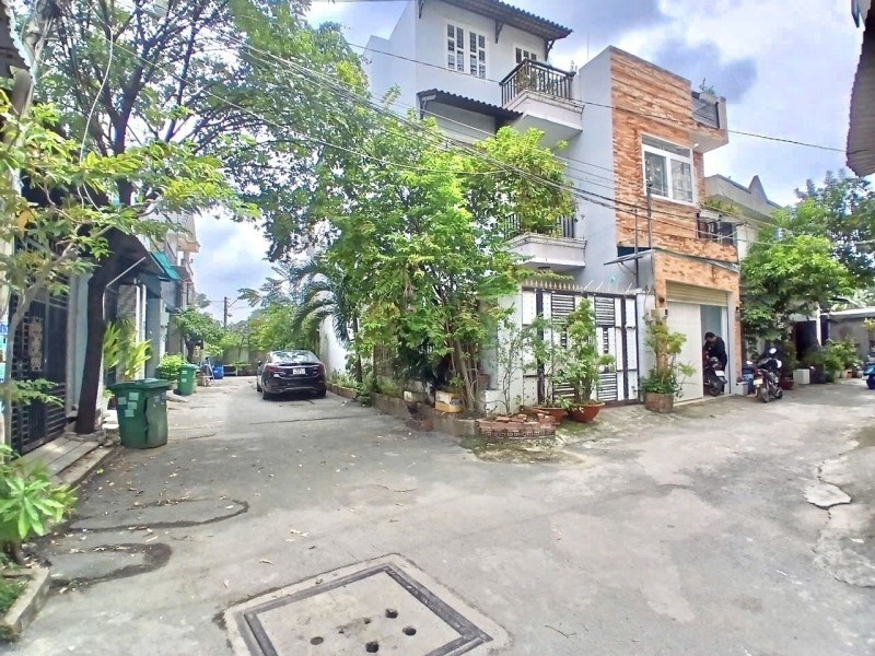 Bán nhà Thủ Đức, Linh Xuân, đường Số 9, 54m2, 2 tầng, 3PN, SH, 4.29  tỷ