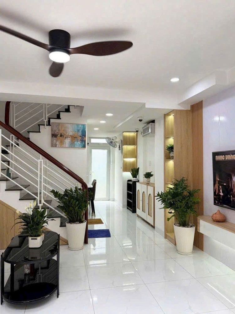 Cho Thuê Nhà Nguyễn Cửu Vân, P.17, Q.Bình Thạnh - 6PN - Đầy Đủ Nội Thất - 25 Triệu