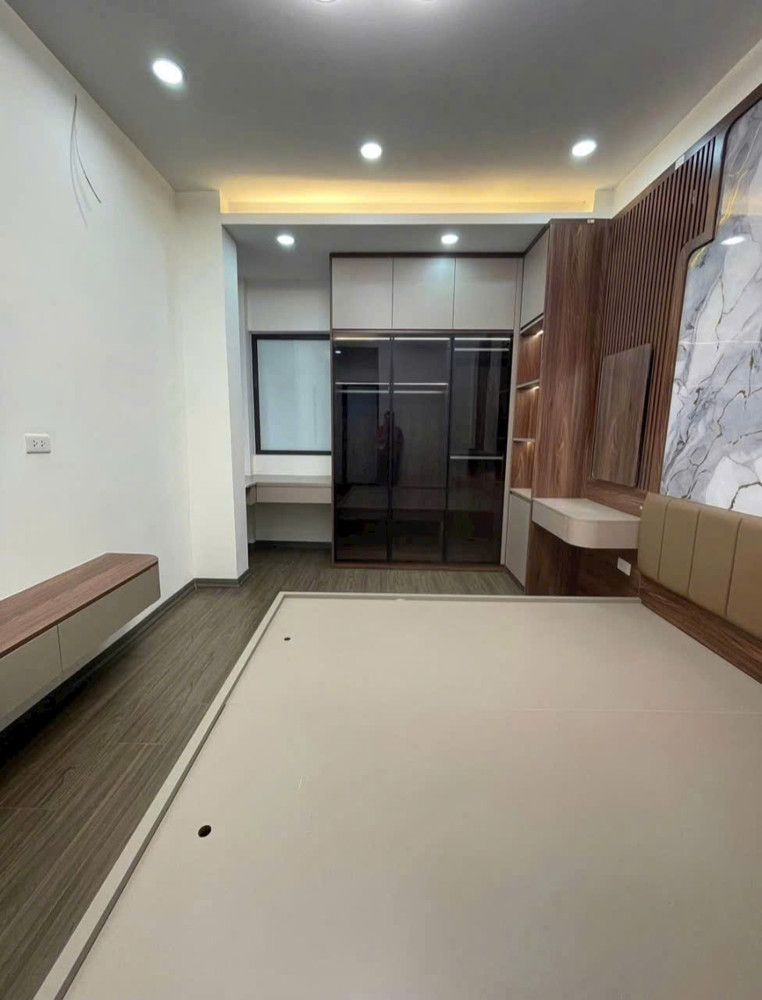 NHÀ ĐẸP THANH AM – 43m ² – HƠN 7 TỶ – FULL NỘI THẤT – CÁCH Ô TÔ 15M