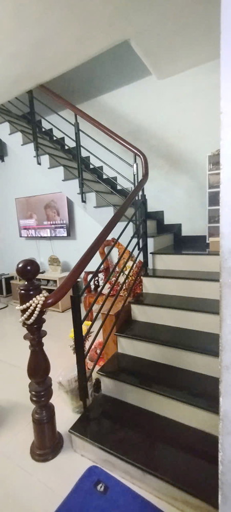 Nhà hẻm 8m sát mặt tiền Âu Dương Lân P. Chánh Hưng P3Q8