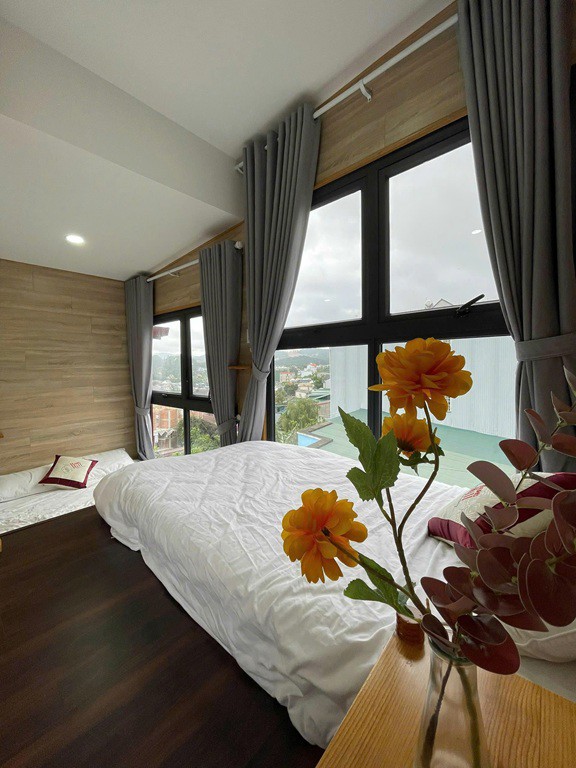 CẦN CHO THUÊ KINH DOANH -  NHÀ VIEW SIÊU ĐẸP - 1000m2 Phường 6 ,Đà Lạt, Lâm Đồng