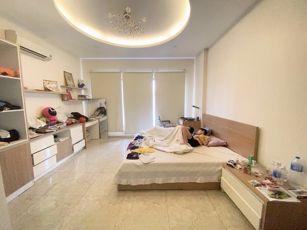 HIẾM, BÁN NHÀ ĐẸP PHÚC ĐỒNG LONG BIÊN, THANG MÁY-PHÂN LÔ-VỈA HÈ-OTO TRÁNH-45M NHỈNH 13 TỶ(TL) HIẾM, BÁN NHÀ ĐẸP PHÚC ĐỒNG LONG BIÊN, THANG MÁY-PHÂN LÔ-VỈA HÈ-OTO TRÁNH-45M NHỈNH 13 TỶ(TL)