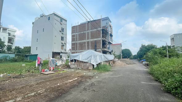 SANG NHƯỢNG 55M ĐẤT MẶT TRỤC ĐƯỜNG ĐÔI NỐI THẲNG RA ĐƯỜNG TÂY THĂNG LONG - ĐỒNG ÔNG - ĐAN PHƯỢNG SANG NHƯỢNG 55M ĐẤT MẶT TRỤC ĐƯỜNG ĐÔI NỐI THẲNG RA ĐƯỜNG TÂY THĂNG LONG - ĐỒNG ÔNG - ĐAN PHƯỢNG