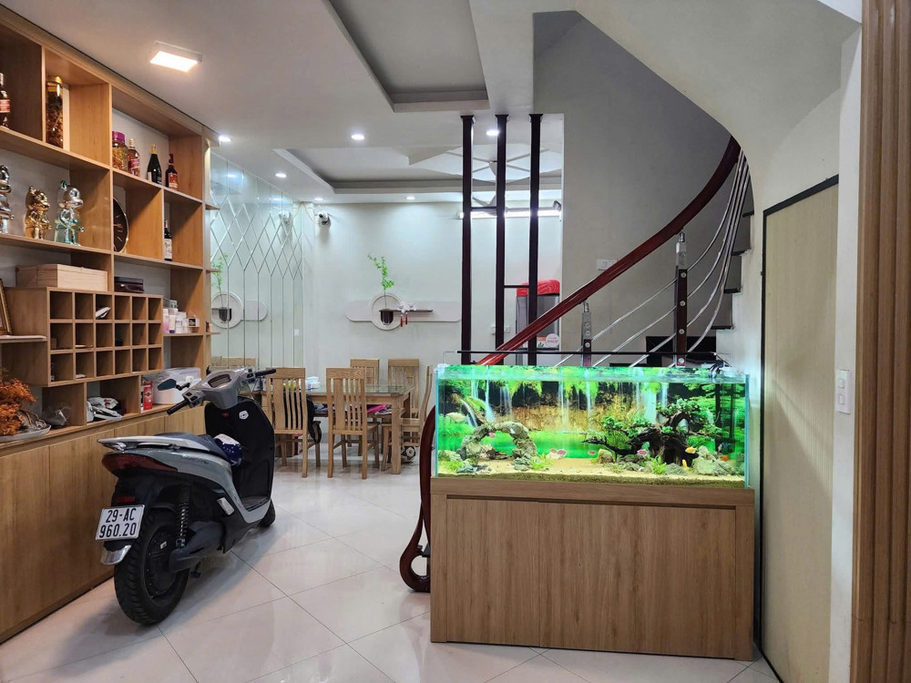 BÁN CĂN NHÀ ĐẸP NHẤT LÊ QUANG ĐẠO -PHÚ ĐÔ-40M -4 TẦNG-9,6 TỶ BÁN CĂN NHÀ ĐẸP NHẤT LÊ QUANG ĐẠO -PHÚ ĐÔ-40M -4 TẦNG-9,6 TỶ