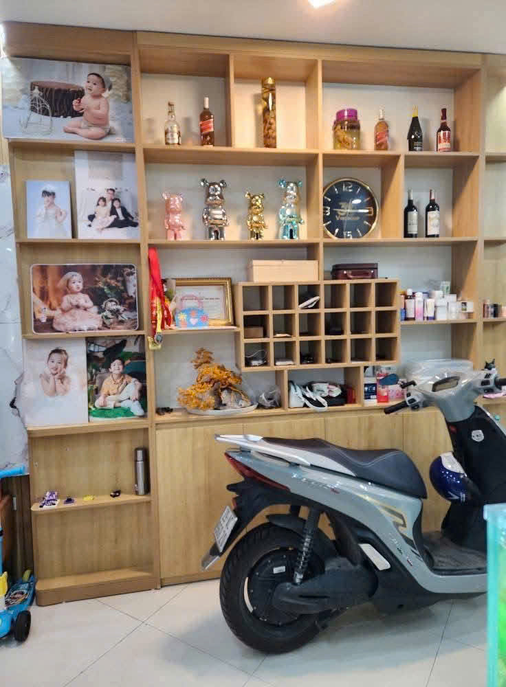 BÁN CĂN NHÀ ĐẸP NHẤT LÊ QUANG ĐẠO -PHÚ ĐÔ-40M -4 TẦNG-9,6 TỶ BÁN CĂN NHÀ ĐẸP NHẤT LÊ QUANG ĐẠO -PHÚ ĐÔ-40M -4 TẦNG-9,6 TỶ