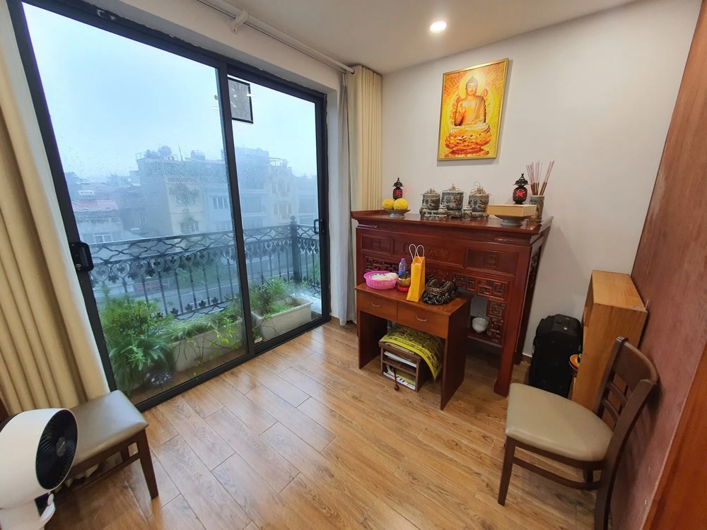 Bán Nhà Nguyễn Khoái 30m2. 5 tầng. mặt tiền 3.21m. giá 12.6 Tỷ Hai Bà Trưng Hà Nội
