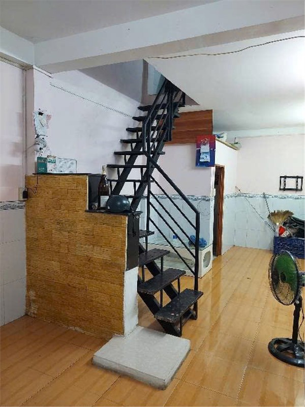 NHÀ ĐẸP – GIÁ TỐT –CẦN BÁN  NHANH  3 CĂN NHÀ TẠI đường Tạ Quang Bửu Phường 2 Quận 8, HCM
