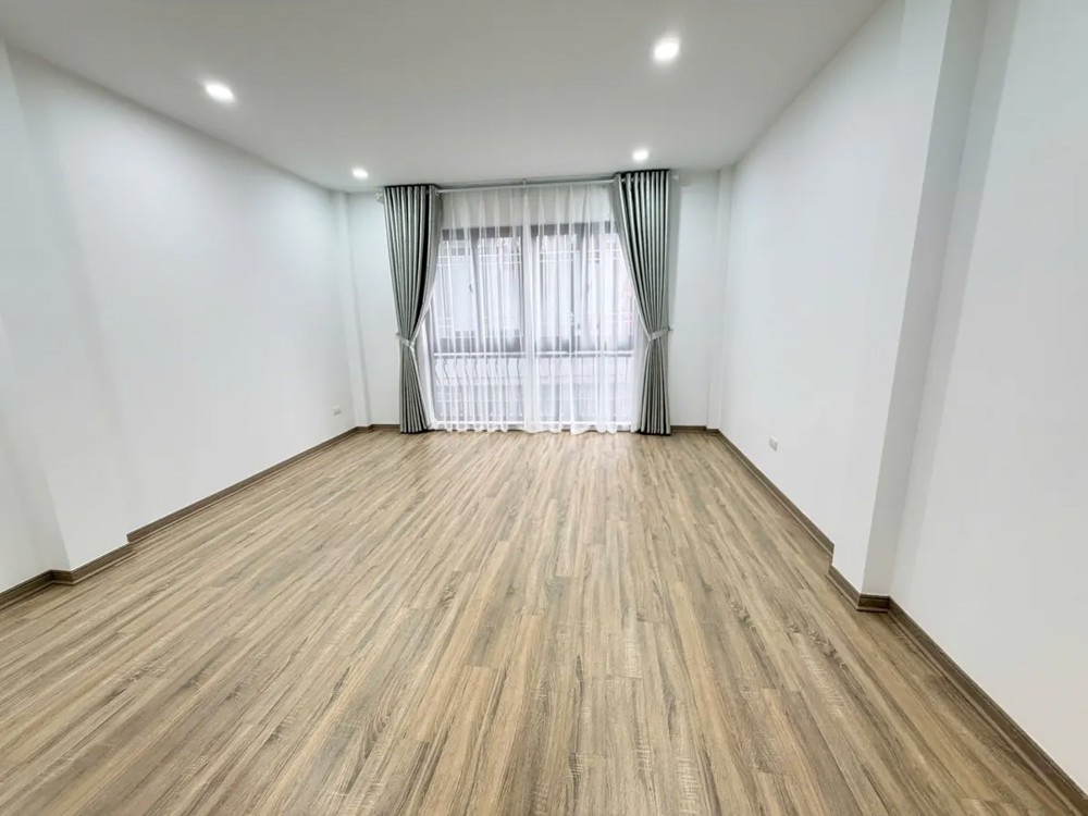 Bán Nhà Trường Chinh 39/41m2. 6 tầng. mặt tiền 4.5m. giá chỉ 12.2 Tỷ Đống Đa Hà Nội