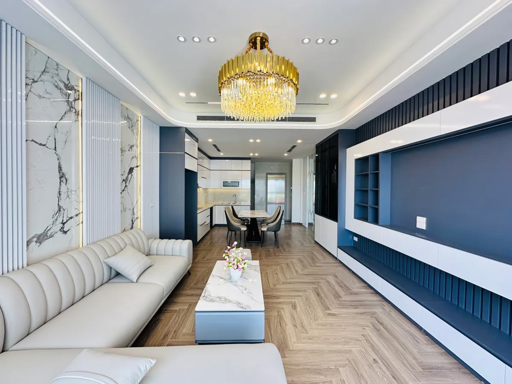 NHÀ MỚI Ô TÔ VÀO NHÀ NGÕ NÔNG 10M RA MẶT PHỐ NGUYỄN VĂN LINH 5 TẦNG 52 M2 X 13.2TỶ
