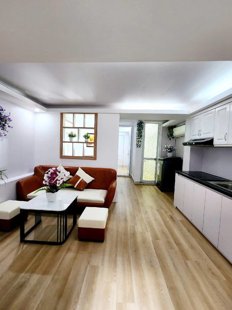 CCMN HIẾM - NHỈNH 2 TỶ-2 NGỦ Ở LUÔN-MẶT NGÕ -30M Ô TÔ TRÁNH - KINH DOANH NHỎ_45M2