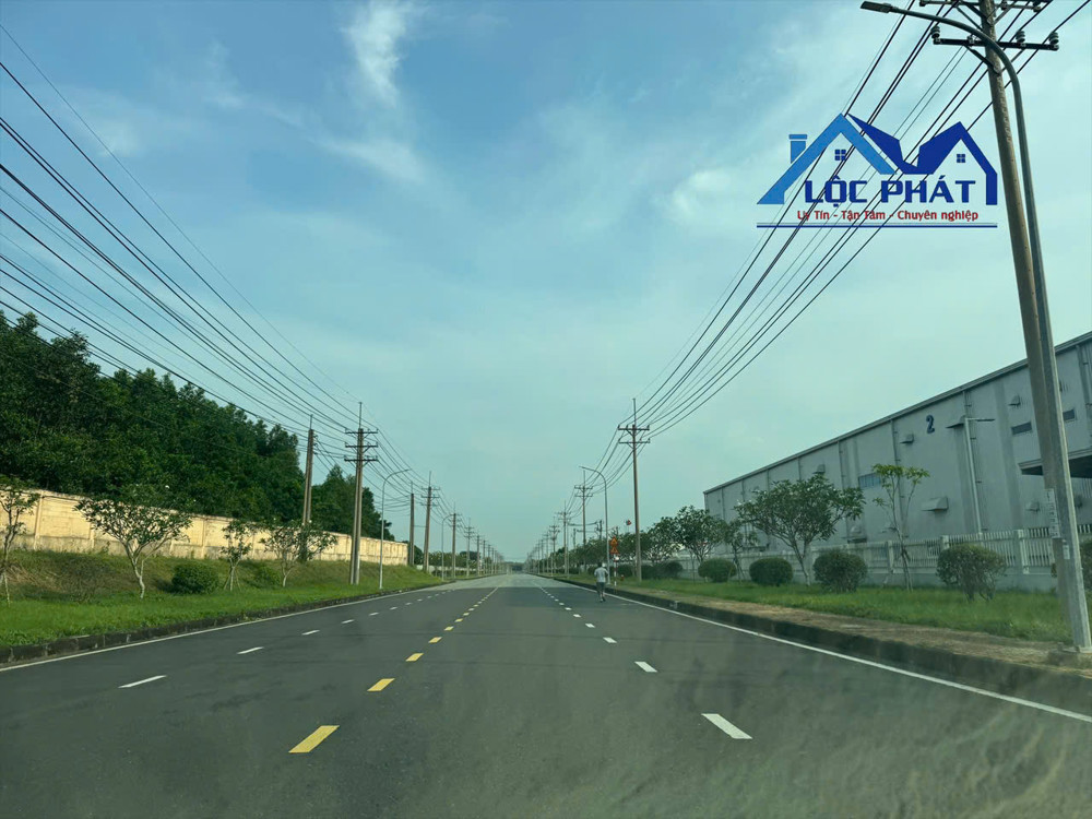 Bán xưởng 30.000m2 KCN Nhơn Trạch, Đồng Nai đã đóng tiền 1 lần