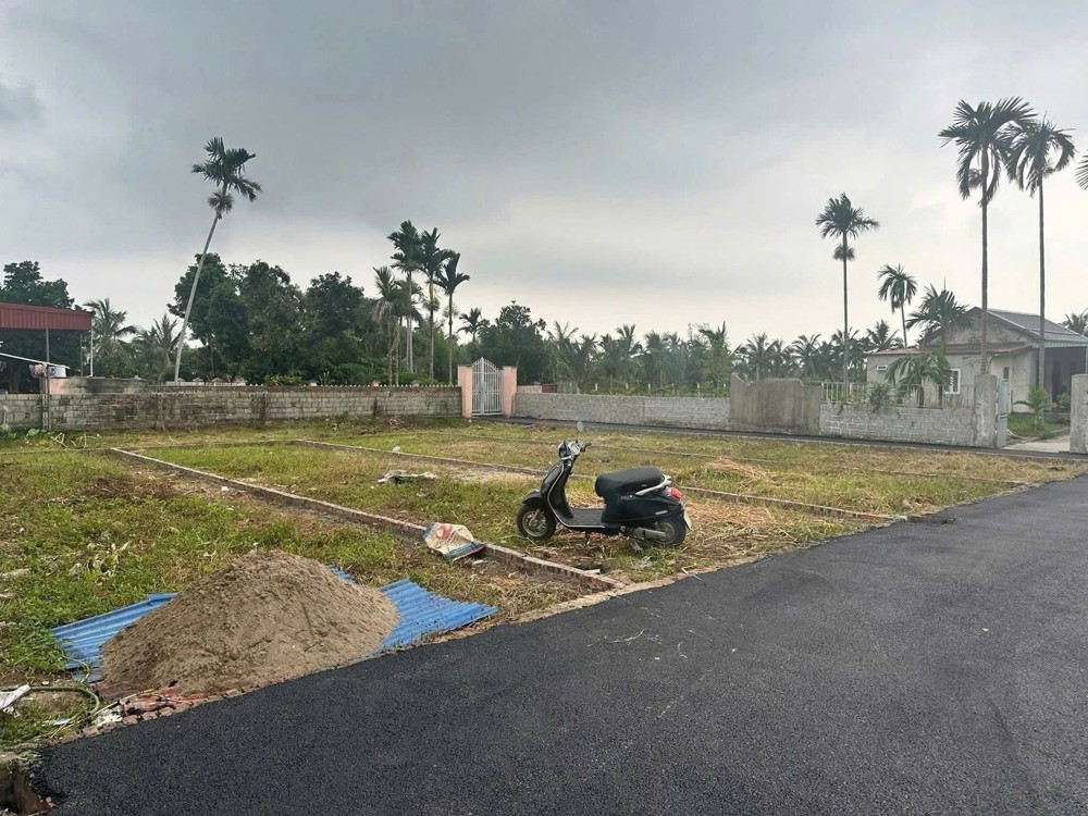 8xx Triệu - Lô 82,7m² đường nhựa 4m, giá hiếm tại Kính Trực Tân Phong Kiến Thụy  ZALO 0567 222 555 8xx Triệu - Lô 82,7m² đường nhựa 4m, giá hiếm tại Kính Trực Tân Phong Kiến Thụy  ZALO 0567 222 555