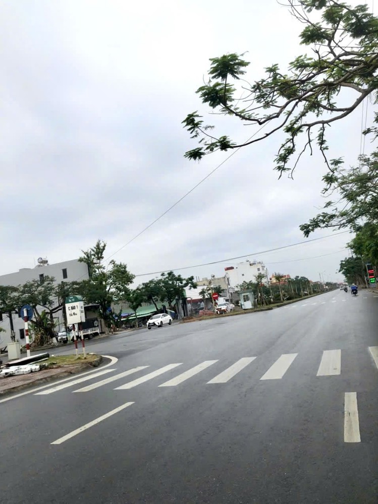 6x Triệu/m² - Lô đất mặt đường 353 Trung Nghĩa, siêu hiếm kinh doanh cực đỉnh  ZALO 0567 222 555 6x Triệu/m² - Lô đất mặt đường 353 Trung Nghĩa, siêu hiếm kinh doanh cực đỉnh  ZALO 0567 222 555