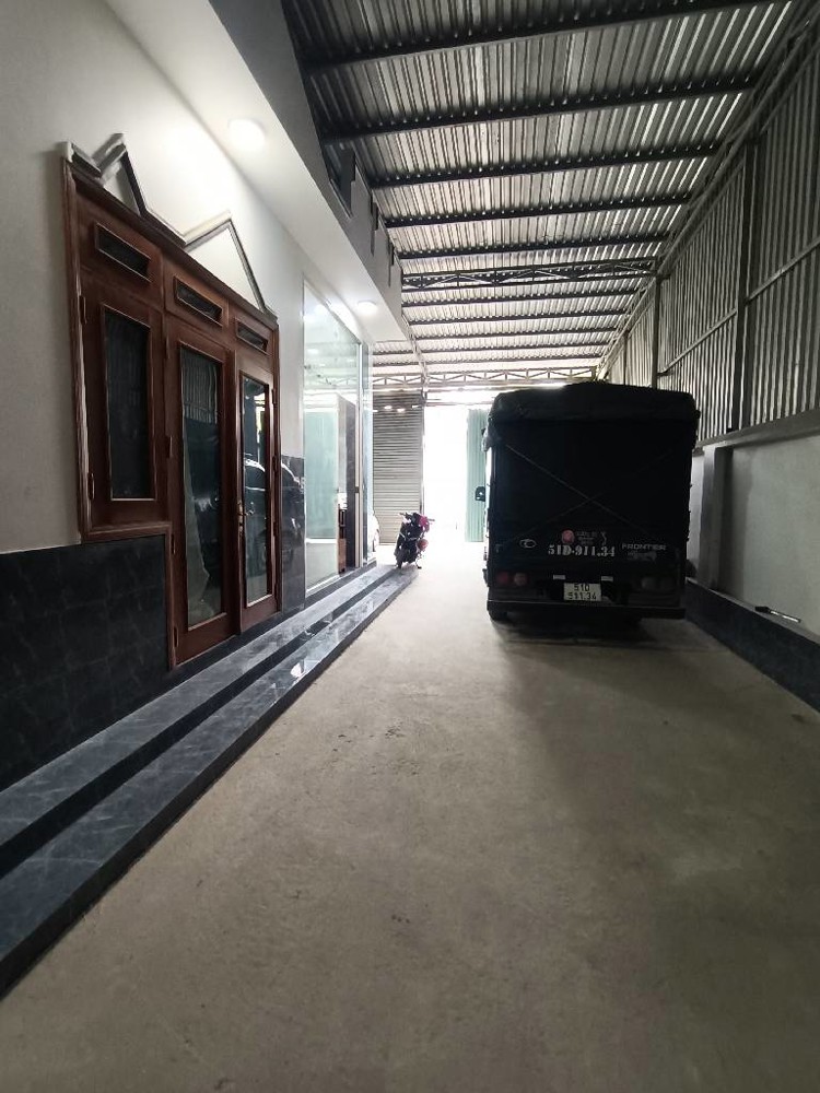 Bán nhà Hóc Môn, Huỳnh Thị Xe, 9 x57 giá rẻ 11 tỷ Bán nhà Hóc Môn, Huỳnh Thị Xe, 9 x57 giá rẻ 11 tỷ