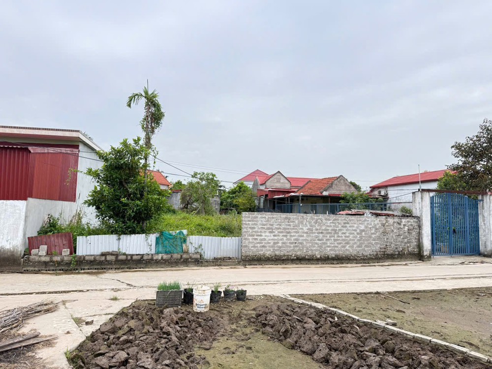 2,7xx TỶ - Siêu phẩm nhà vườn trung tâm Minh Đức Đồ Sơn – tặng thêm 160m² đất 03  ZALO 0567 222 555 2,7xx TỶ - Siêu phẩm nhà vườn trung tâm Minh Đức Đồ Sơn – tặng thêm 160m² đất 03  ZALO 0567 222 555