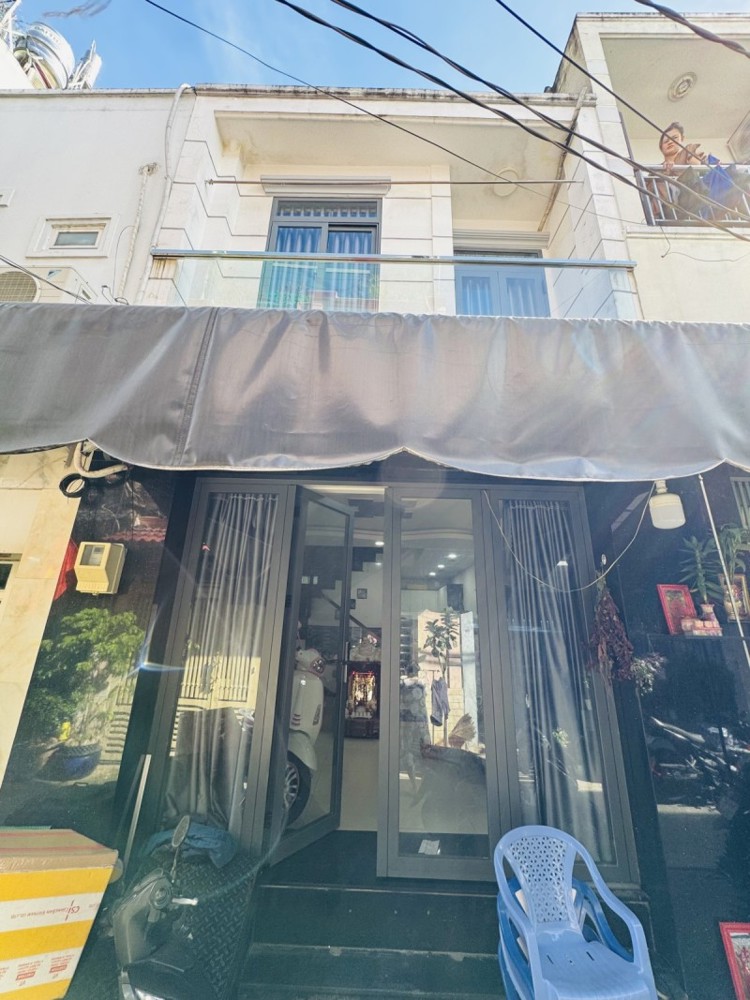 Nhỉnh 3 Tỷ – Gần Tên Lửa – 32M2 (4 x 8) – 2 Phòng Ngủ Mới Ở Ngay Nhỉnh 3 Tỷ – Gần Tên Lửa – 32M2 (4 x 8) – 2 Phòng Ngủ Mới Ở Ngay