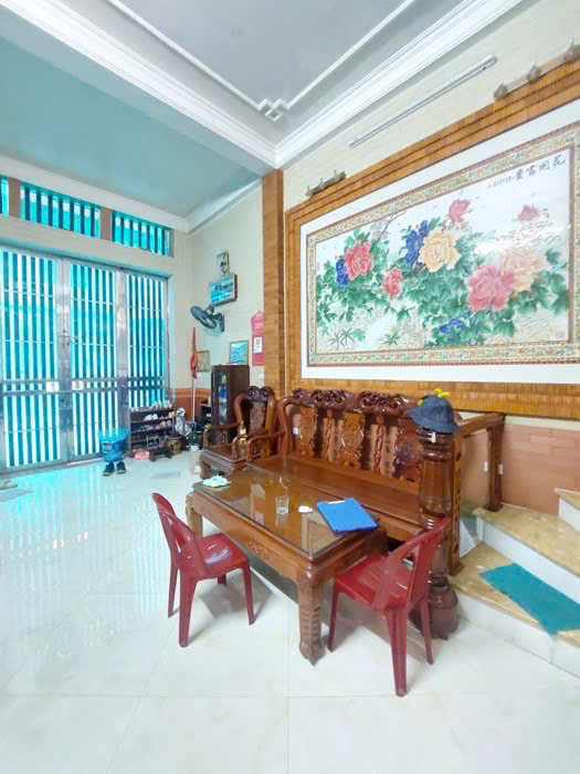 Nhà Xuân La, 43m, 5 tầng! Có gala oto, nở hậu! Mặt tiền lý tưởng! Nhà Xuân La, 43m, 5 tầng! Có gala oto, nở hậu! Mặt tiền lý tưởng!