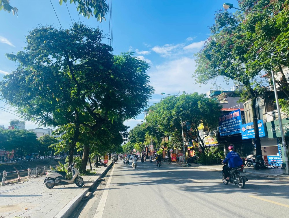 TRUNG TÂM HAI BÀ TRƯNG - MẶT PHỐ 2 THOÁNG - VỈA HÈ ĐÁ BÓNG - SỔ VUÔNG NỞ HẬU TRUNG TÂM HAI BÀ TRƯNG - MẶT PHỐ 2 THOÁNG - VỈA HÈ ĐÁ BÓNG - SỔ VUÔNG NỞ HẬU