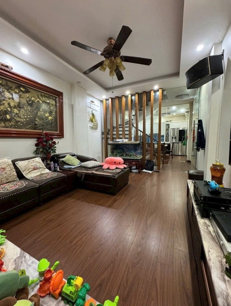 NHÀ ĐẸP PHÂN LÔ Ô TÔ ĐỖ CỬA Ngọc Lâm 40m2 X 5 Tầng15.5 tỷ Long Biên- Hà Nội NHÀ ĐẸP PHÂN LÔ Ô TÔ ĐỖ CỬA Ngọc Lâm 40m2 X 5 Tầng15.5 tỷ Long Biên- Hà Nội