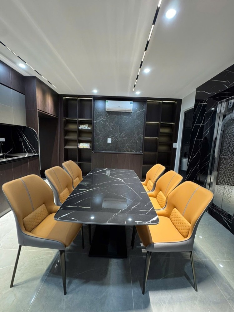 NHÀ MỚI- LÔ GÓC - Ô TÔ VÀO NHÀ Ngọc Lâm 30m2 X7 tầng X 8.6 Tỷ Long Biên - Hà Nội NHÀ MỚI- LÔ GÓC - Ô TÔ VÀO NHÀ Ngọc Lâm 30m2 X7 tầng X 8.6 Tỷ Long Biên - Hà Nội