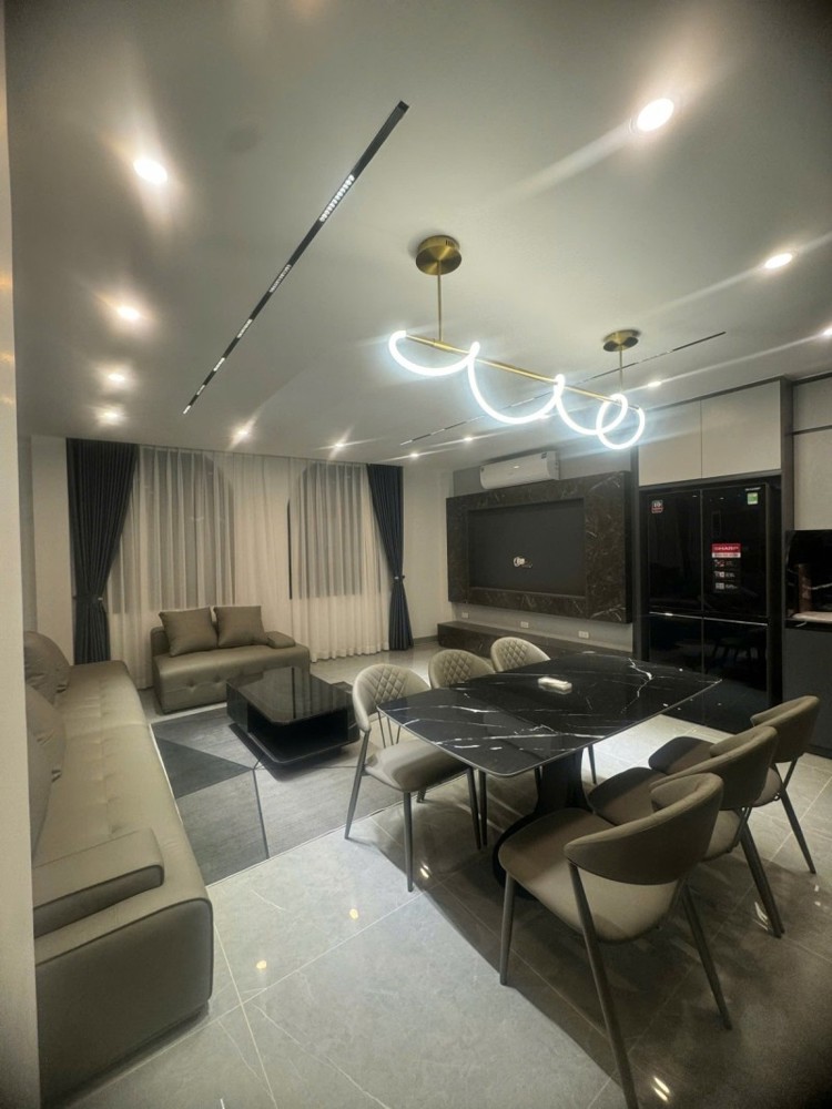 Cơ hội đầu tư: Nhà phố Ngọc Lâm, Long Biên 39m2, 6 tầng, 14.5 tỷ Cơ hội đầu tư: Nhà phố Ngọc Lâm, Long Biên 39m2, 6 tầng, 14.5 tỷ