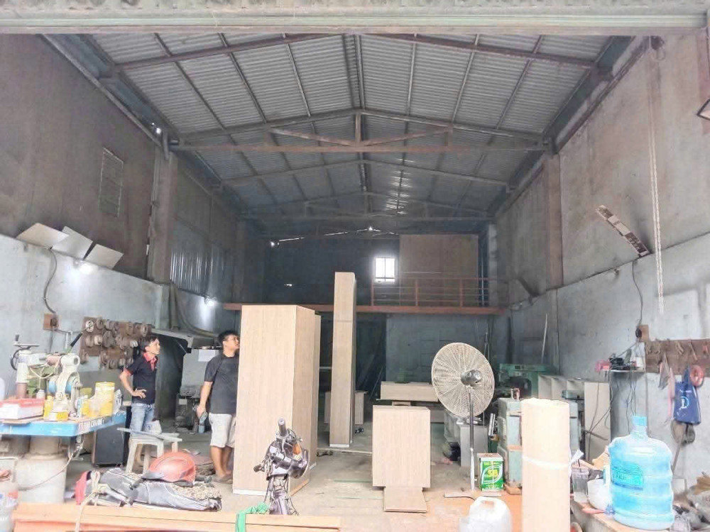 HẠ GIÁ SỐC – BÁN NHÀ XƯỞNG (10x23) MẶT TIỀN NHỰA 8M TÂN THỚI HIỆP 21, Q12 HẠ GIÁ SỐC – BÁN NHÀ XƯỞNG (10x23) MẶT TIỀN NHỰA 8M TÂN THỚI HIỆP 21, Q12