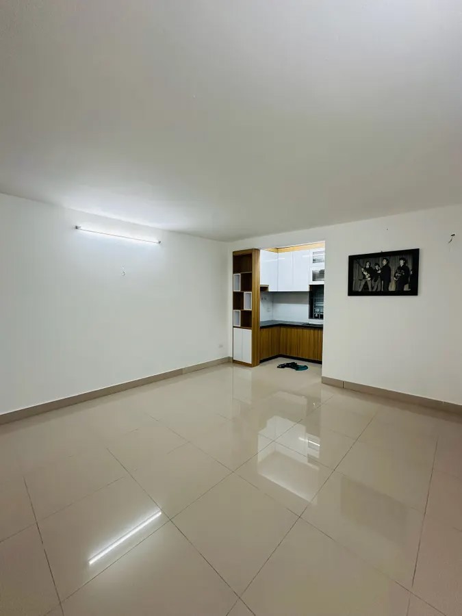 Bán nhà ngõ 3 gác Phố Định Công Hạ Trần Hoà, 63m2 x 2 tầng, mặt tiền 4m, giá 3.8 tỷ Bán nhà ngõ 3 gác Phố Định Công Hạ Trần Hoà, 63m2 x 2 tầng, mặt tiền 4m, giá 3.8 tỷ